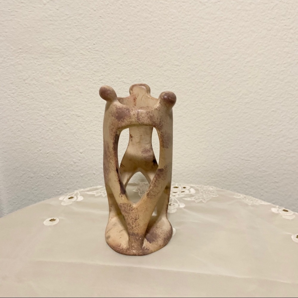 Vintage soapstone sculpture - Picture 1 of 5